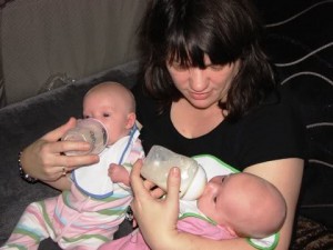 mitos alrededor de la lactancia materna con gemelos 